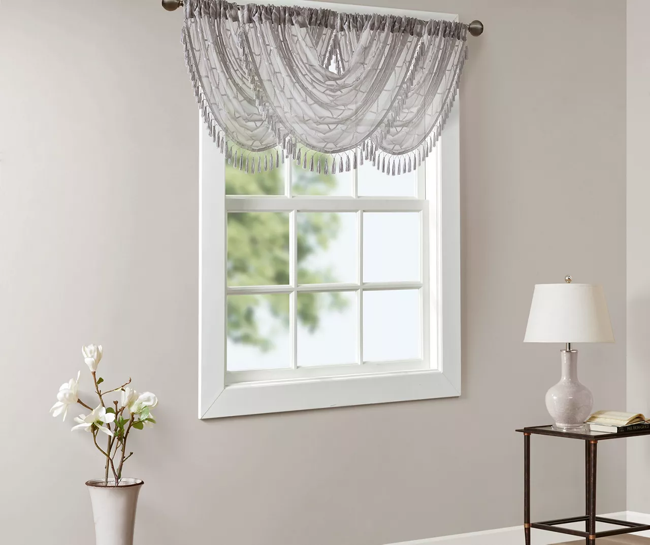 Clarissa Diamond Waterfall Valance 5 Clarissa Diamond Waterfall Valance - Image 5