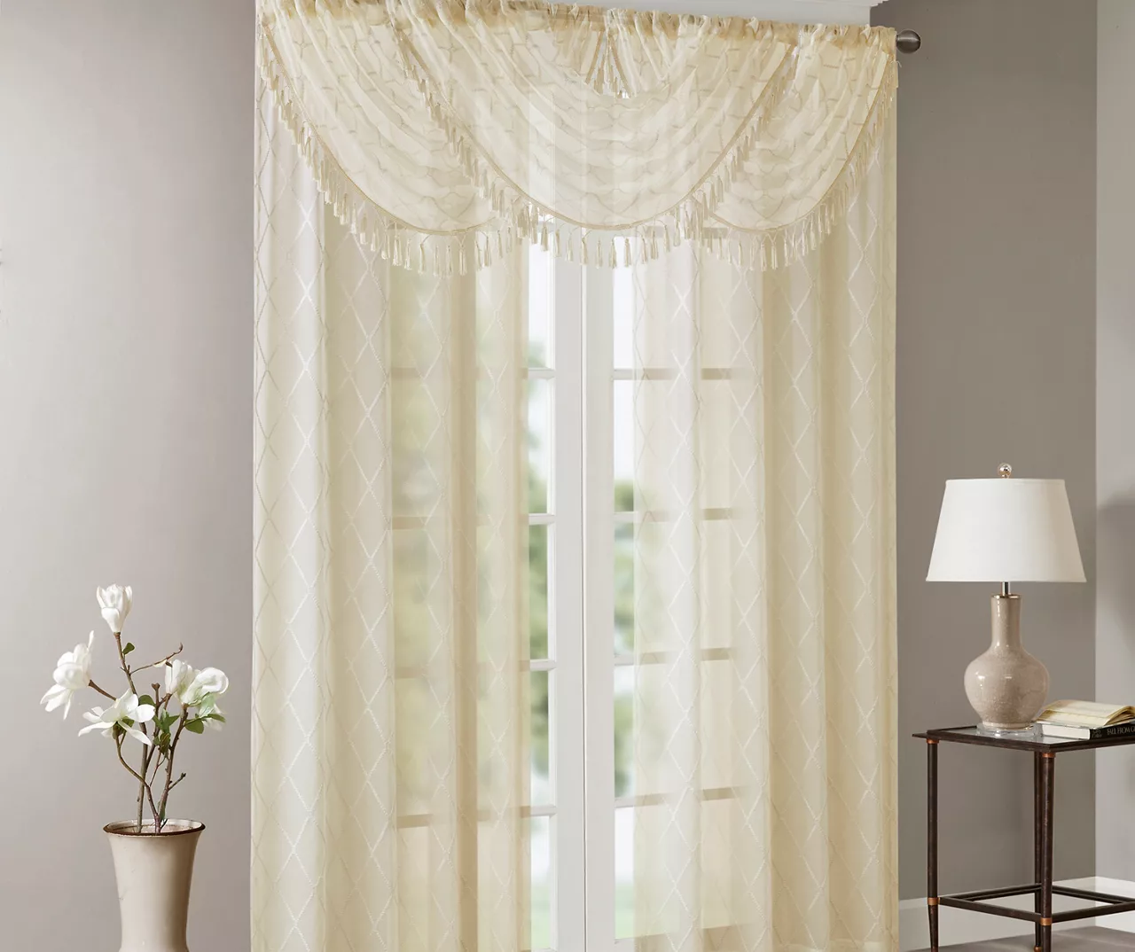 Clarissa Diamond Waterfall Valance 14 Clarissa Diamond Waterfall Valance - Image 14