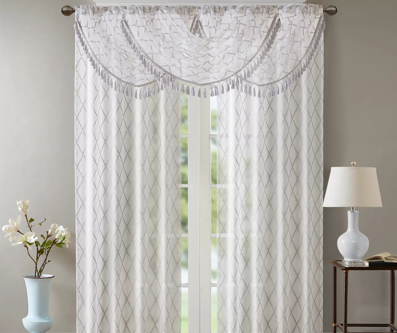 Clarissa Diamond Waterfall Valance 18 Clarissa Diamond Waterfall Valance - Image 18