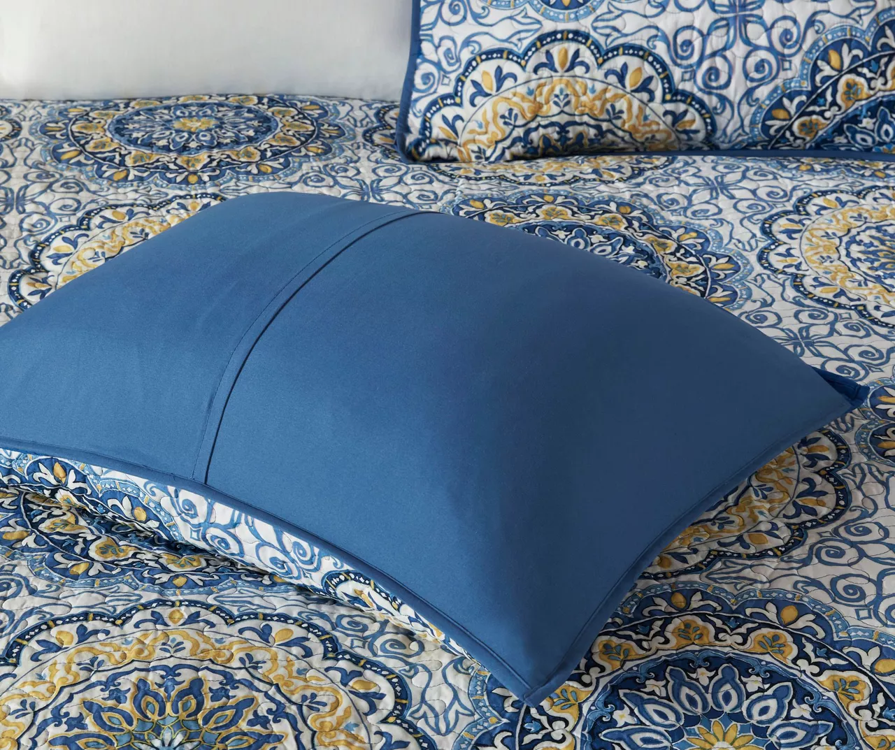 Menara Reversible Coverlet Set 10 Menara Reversible Coverlet Set - Image 10