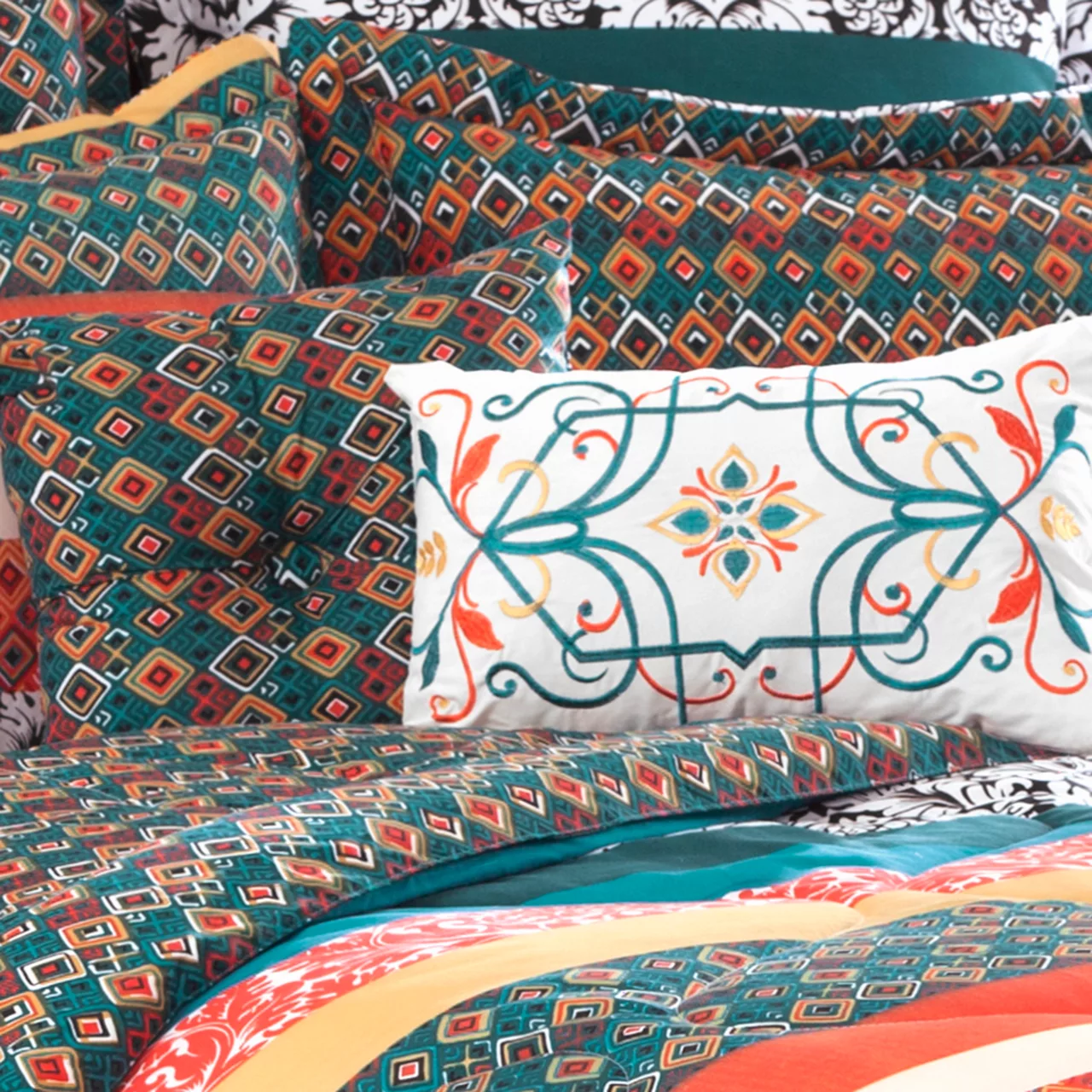 Turquoise, Mustard & Red Boho Floral Color Block King 7-Piece Comforter Set 2 Turquoise, Mustard & Red Boho Floral Color Block King 7-Piece Comforter Set - Image 2