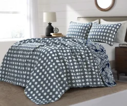 Aubree Navy & White Full/Queen 3-Piece Quilt Set -Home Decor Store 810552957 2