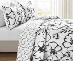 Scandinavian Floral Quilt Set -Home Decor Store 810553021 1