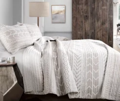 Hygge White & Taupe Geometric Full/Queen 3-Piece Quilt Set