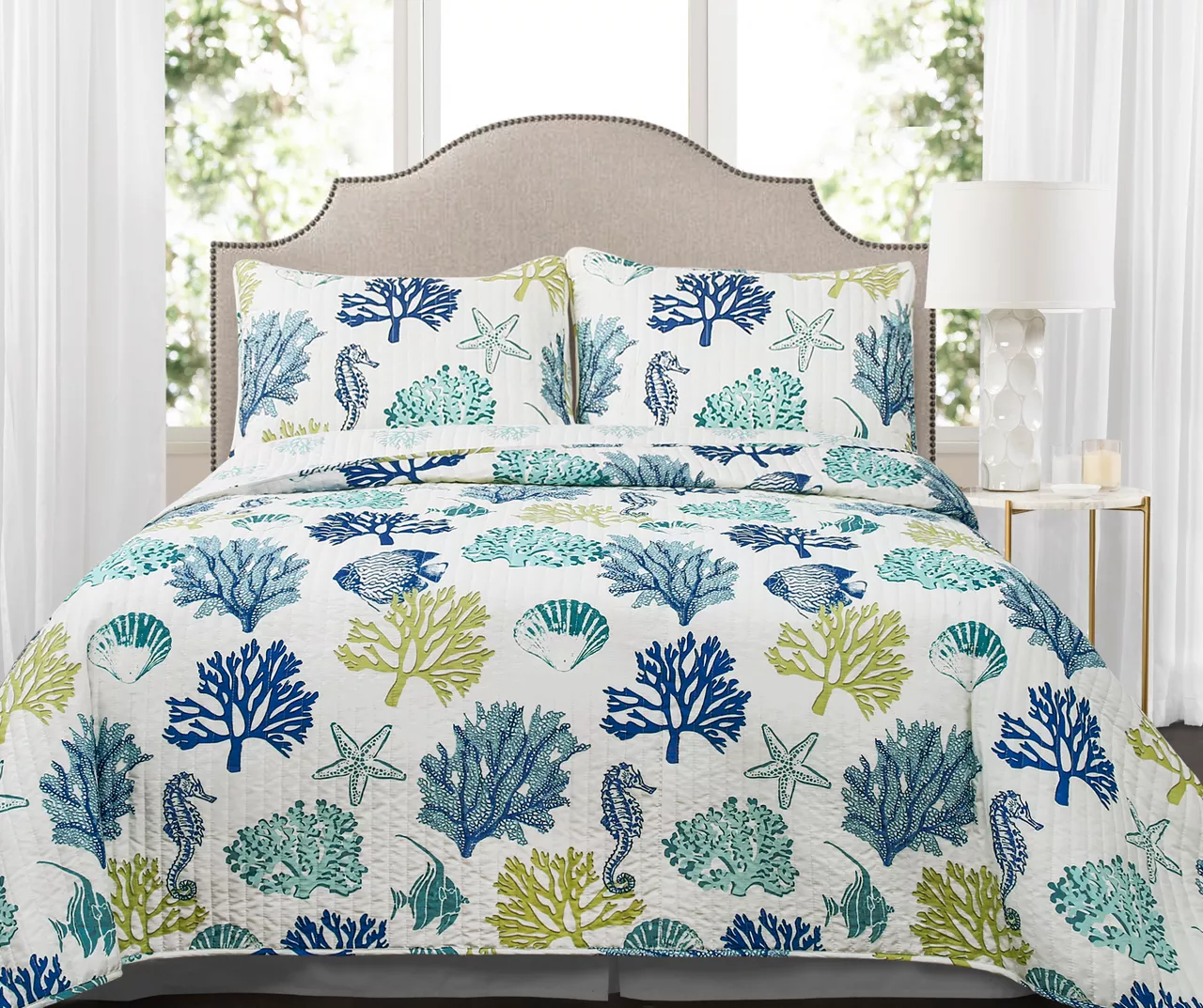 White & Blue Coastal Reef Full/Queen 3-Piece Quilt Set 1 White & Blue Coastal Reef Full/Queen 3-Piece Quilt Set