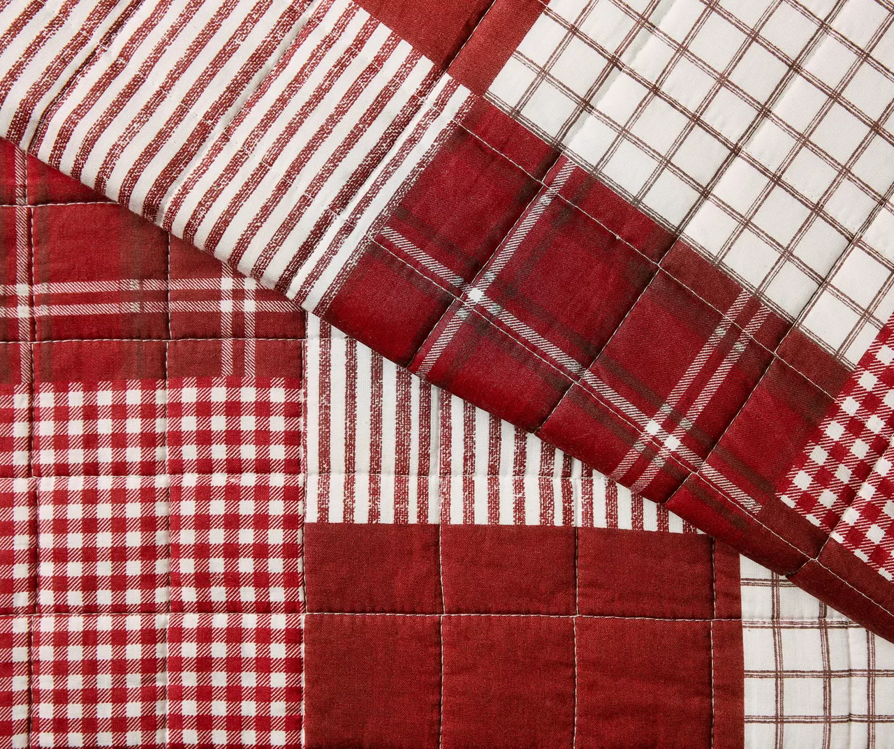Greenville Plaid Patchwork Reversible 3-Piece Quilt Set 10 Greenville Plaid Patchwork Reversible 3-Piece Quilt Set - Image 10