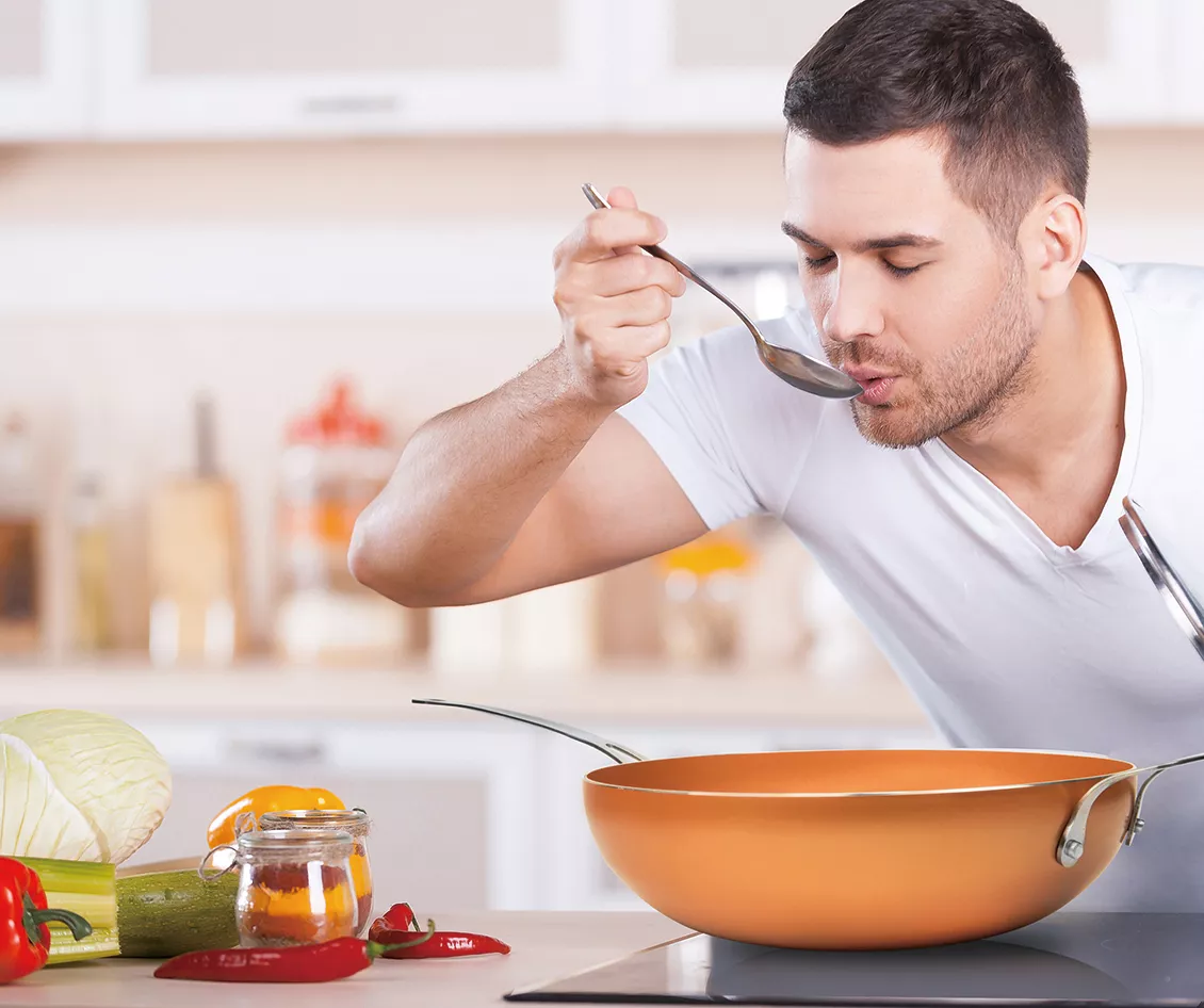 Masterpan 12" Bronze Aluminum Wok 5 Masterpan 12" Bronze Aluminum Wok - Image 5