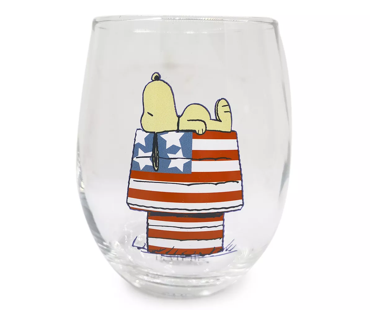 Peanuts Stars & Stripes 4-Piece Curved Glassware Set 2 Peanuts Stars & Stripes 4-Piece Curved Glassware Set - Image 2