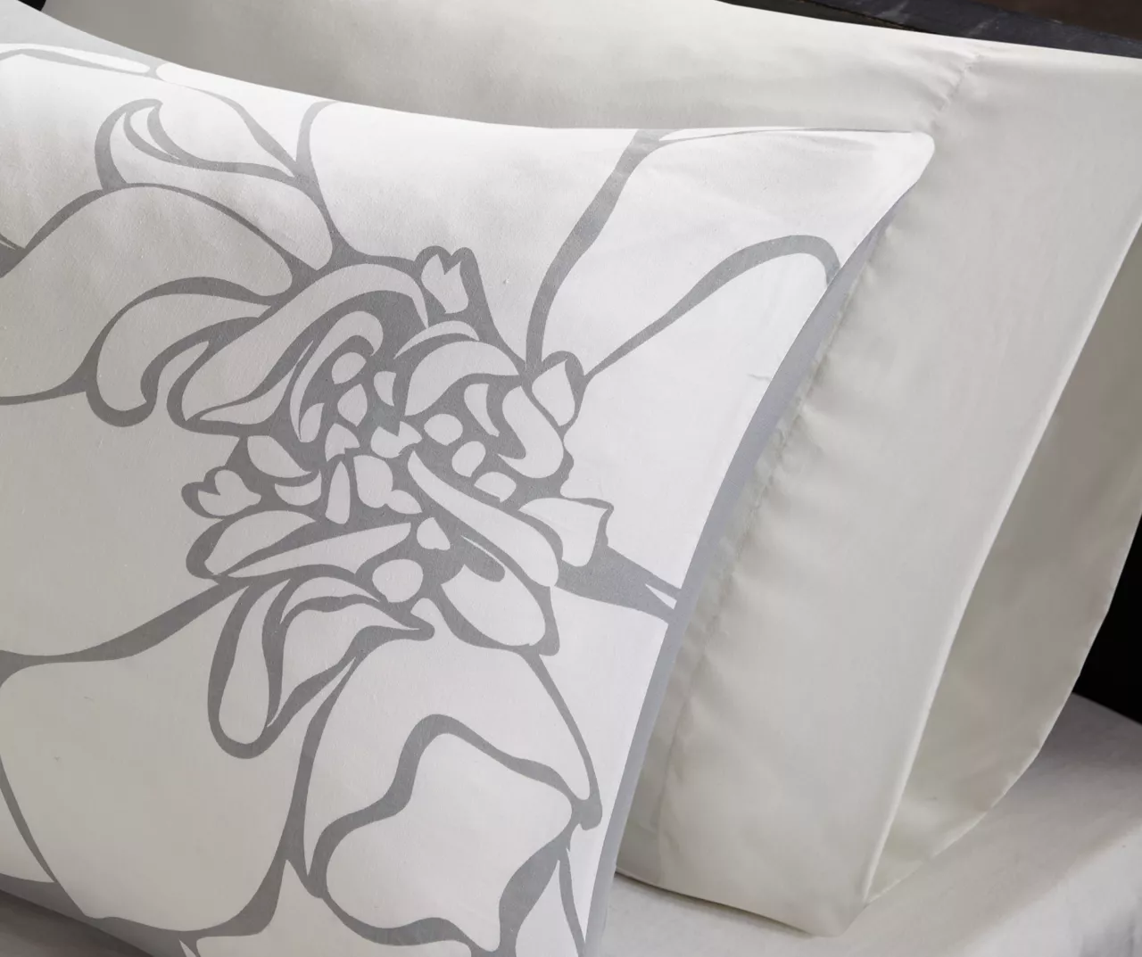 Jane Floral Reversible Cotton Duvet Cover Set 4 Jane Floral Reversible Cotton Duvet Cover Set - Image 4