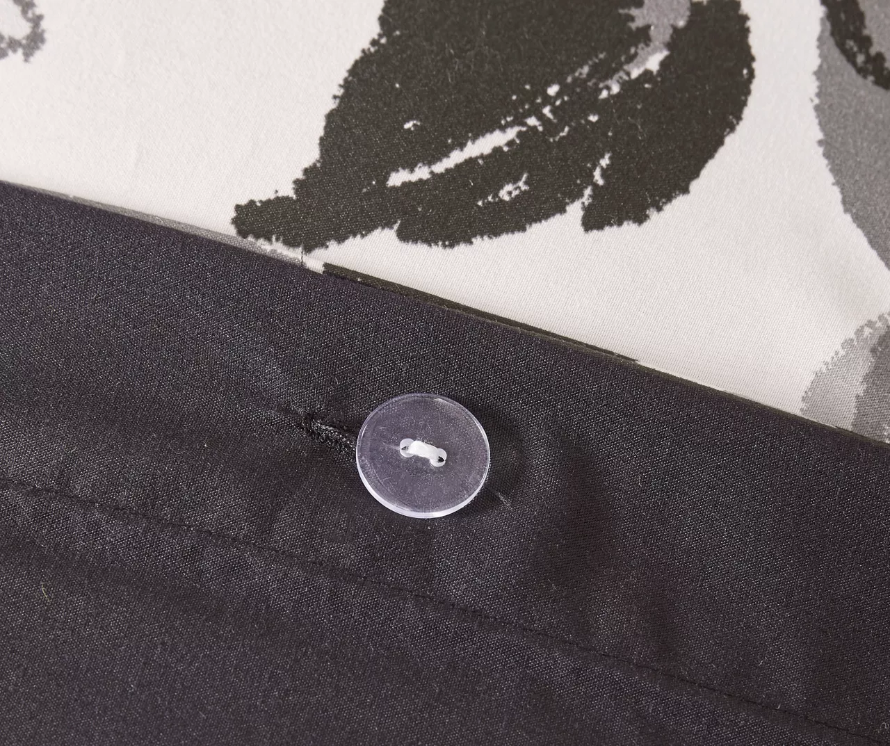 Hannah White & Black Floral Duvet Cover Set 9 Hannah White & Black Floral Duvet Cover Set - Image 9