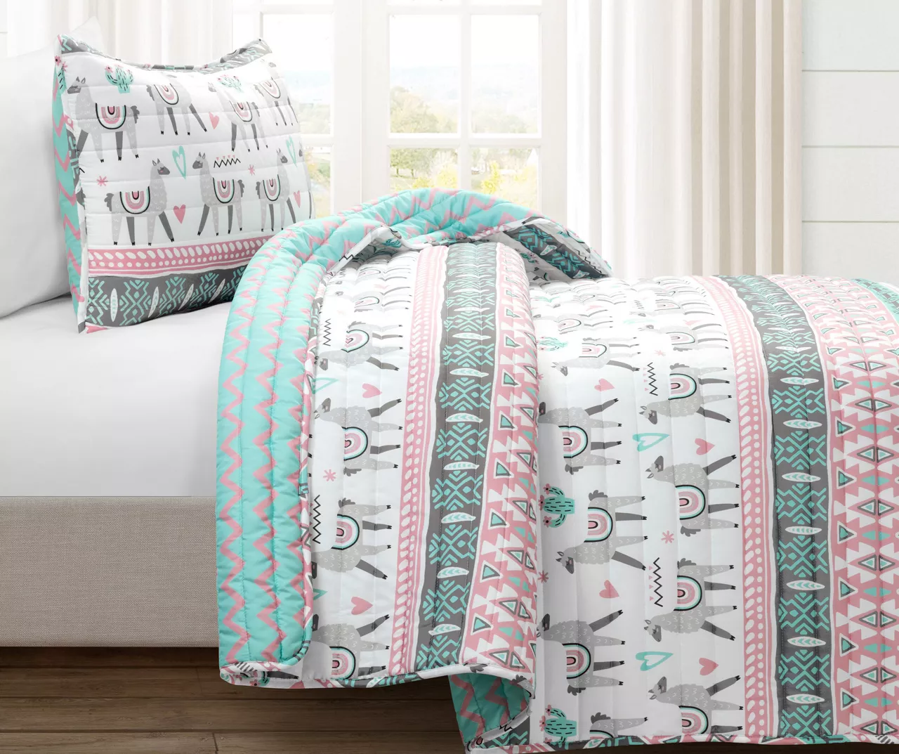 Pink & Aqua Boho Llama Reversible Twin 2-Piece Quilt Set 2 Pink & Aqua Boho Llama Reversible Twin 2-Piece Quilt Set - Image 2