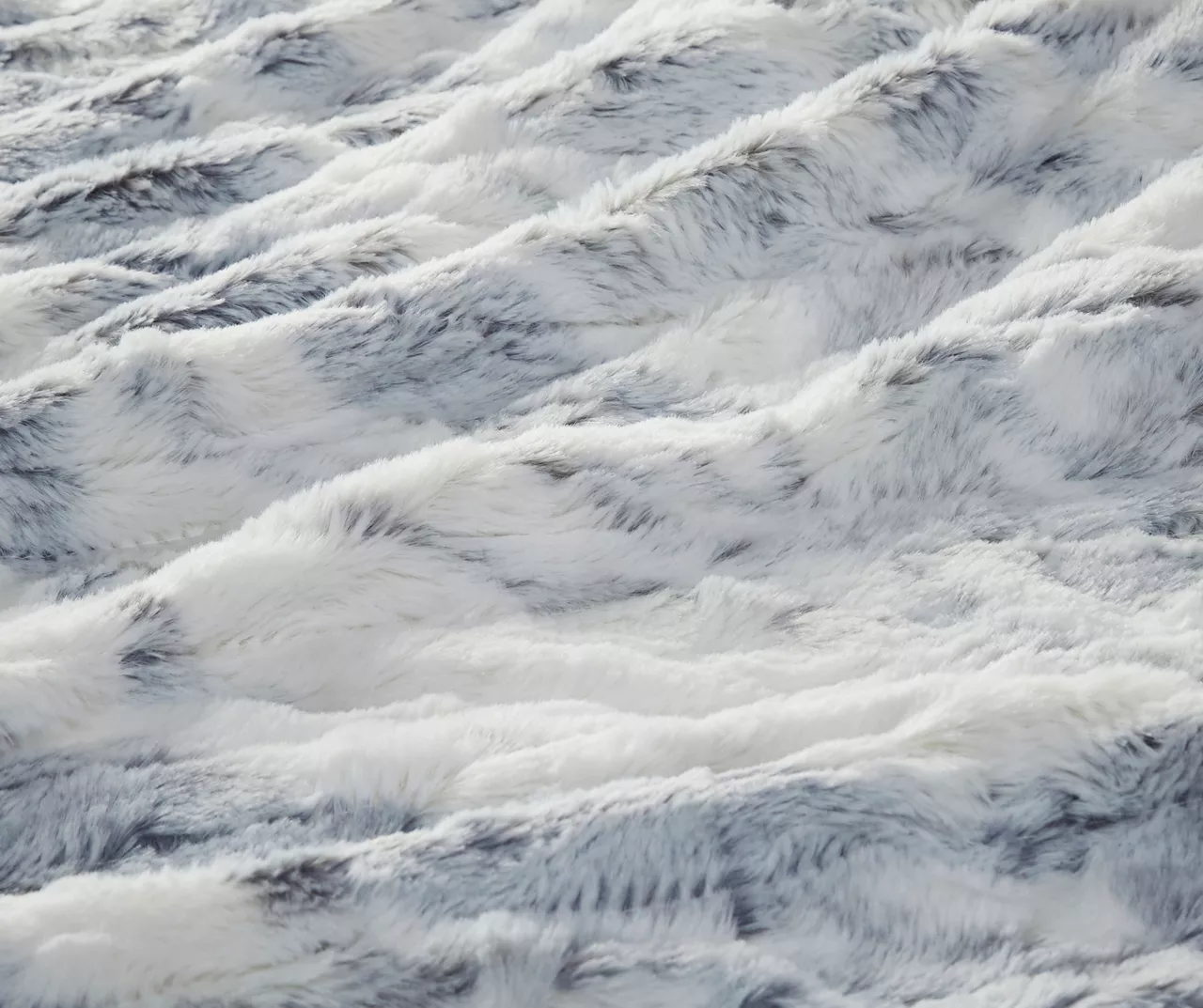 Marselle Marble Faux Fur Heated Throw, (50" X 70") 18 Marselle Marble Faux Fur Heated Throw, (50" X 70") - Image 18