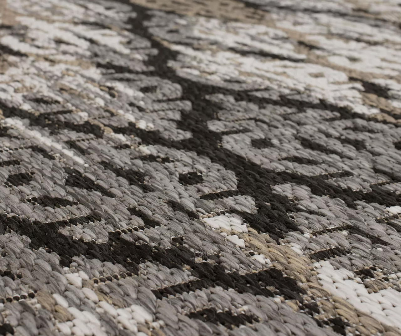 Paradise Grove Dark Gray & Tan Arabesque Outdoor Area Rug, (5' 3" X 7.5') 5 Paradise Grove Dark Gray & Tan Arabesque Outdoor Area Rug, (5' 3" X 7.5') - Image 5